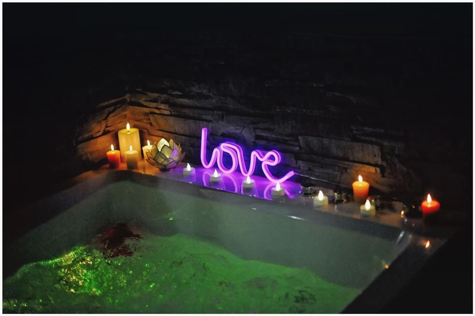 La Suite 7Ieme Ciel Etoile, Spa Xxl, Lit Sous Les Etoiles, 5 Min Centre Bourgoin-Jallieu