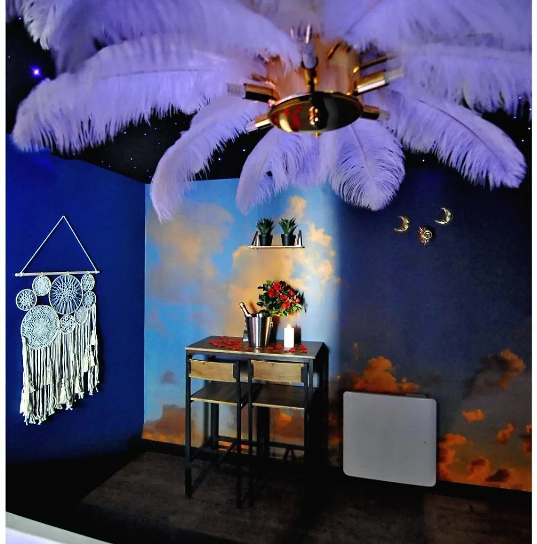 La Suite 7Ieme Ciel Etoile, Spa Xxl, Lit Sous Les Etoiles, 5 Min Centre Bourgoin-Jallieu