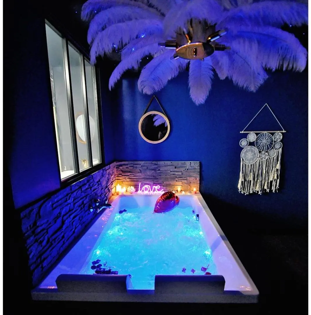 La Suite 7Ieme Ciel Etoile, Spa Xxl, Lit Sous Les Etoiles, 5 Min Centre Bourgoin-Jallieu Apartment